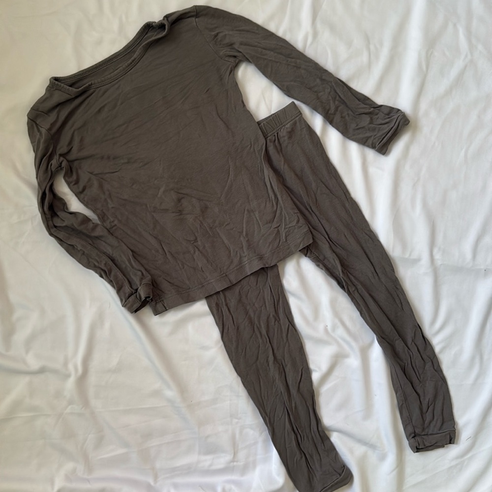 Kyte Baby l/s Pajama Set in Slate, 2T